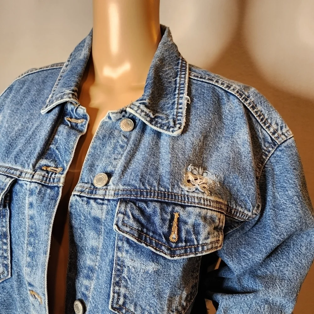 Zara Freyed Hem Distressed Denim Blue Jean‎ Jacket Size Small Hi-Low Crop